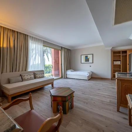 The Norm Oriental 5*